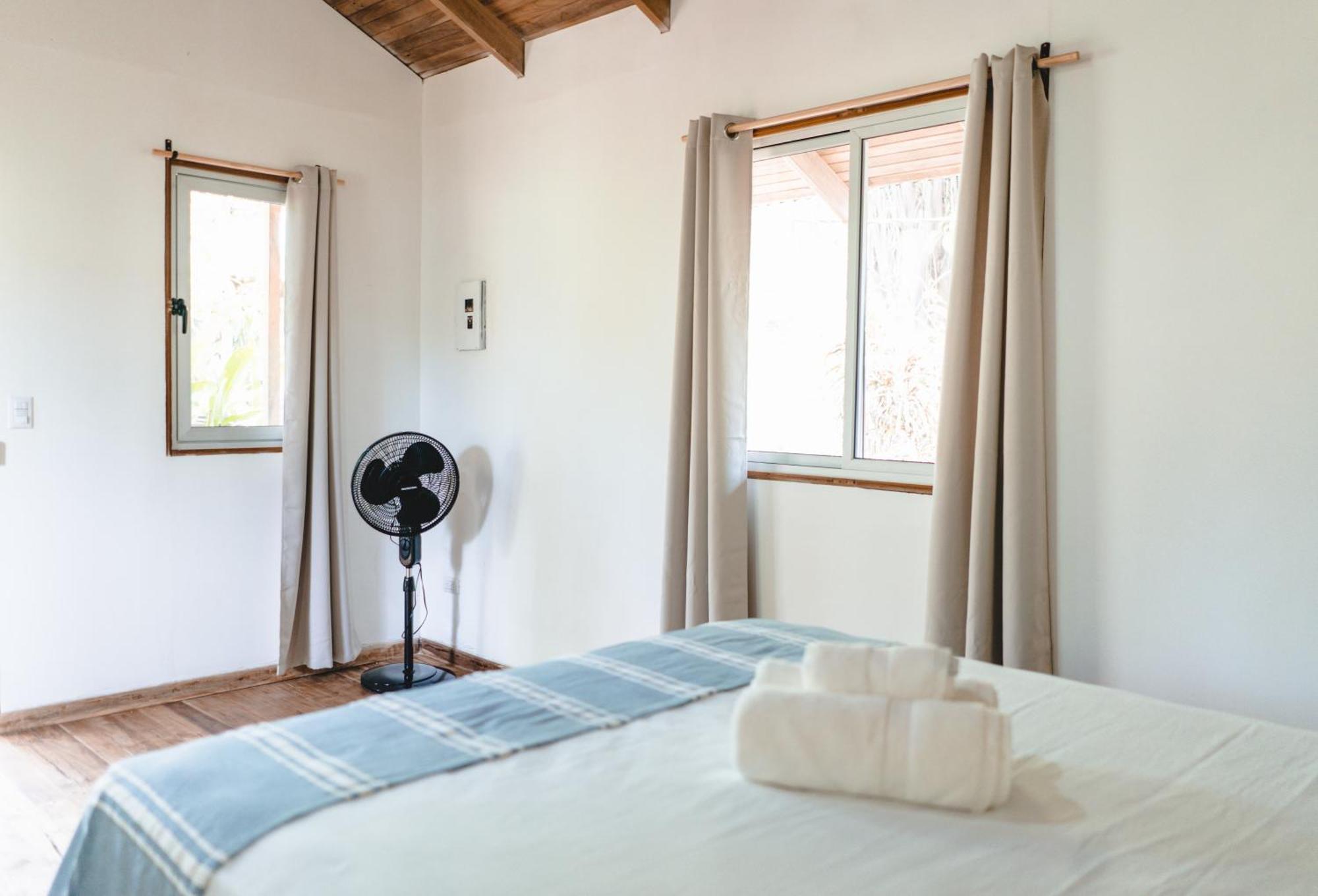 Cuatro Vientos Lodge&Apartments Playa Santa Teresa  Habitación foto